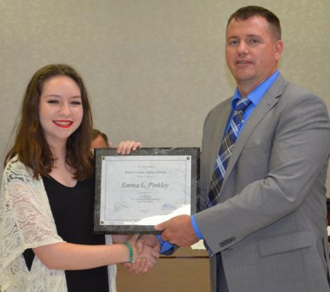 Pinkley named to National Honor Choir